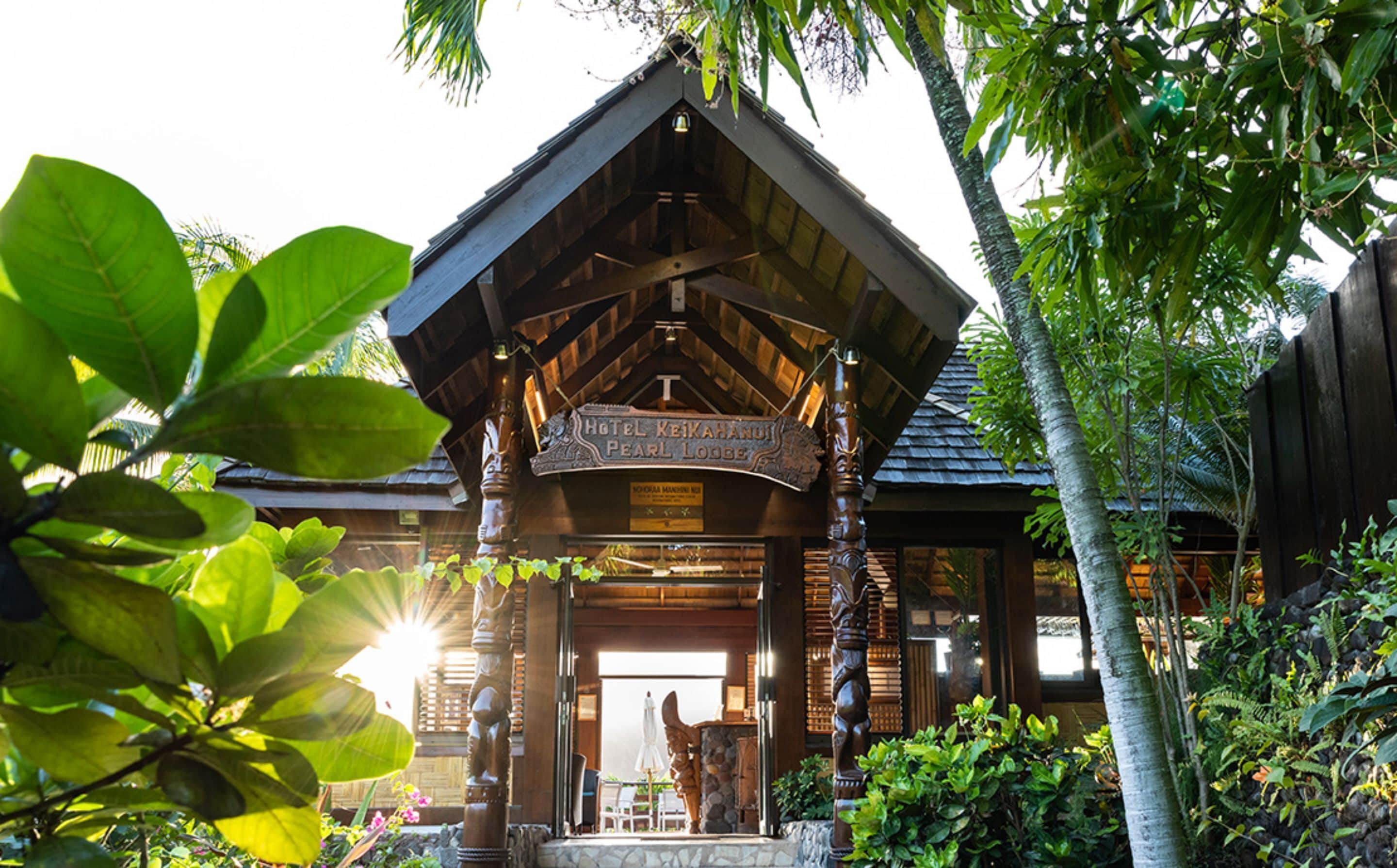 Nuku Hiva Pearl Lodge — restaurant