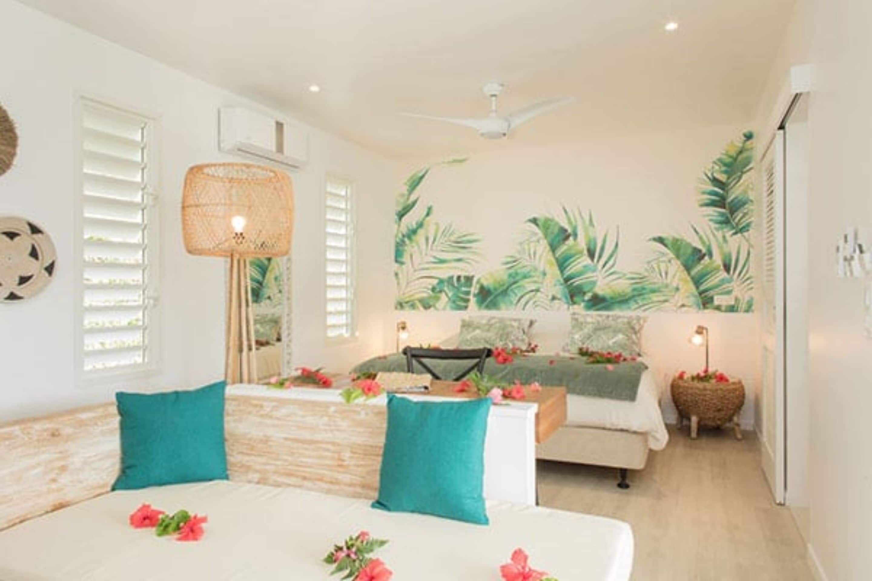Raiatea Lodge Hotel — restaurant